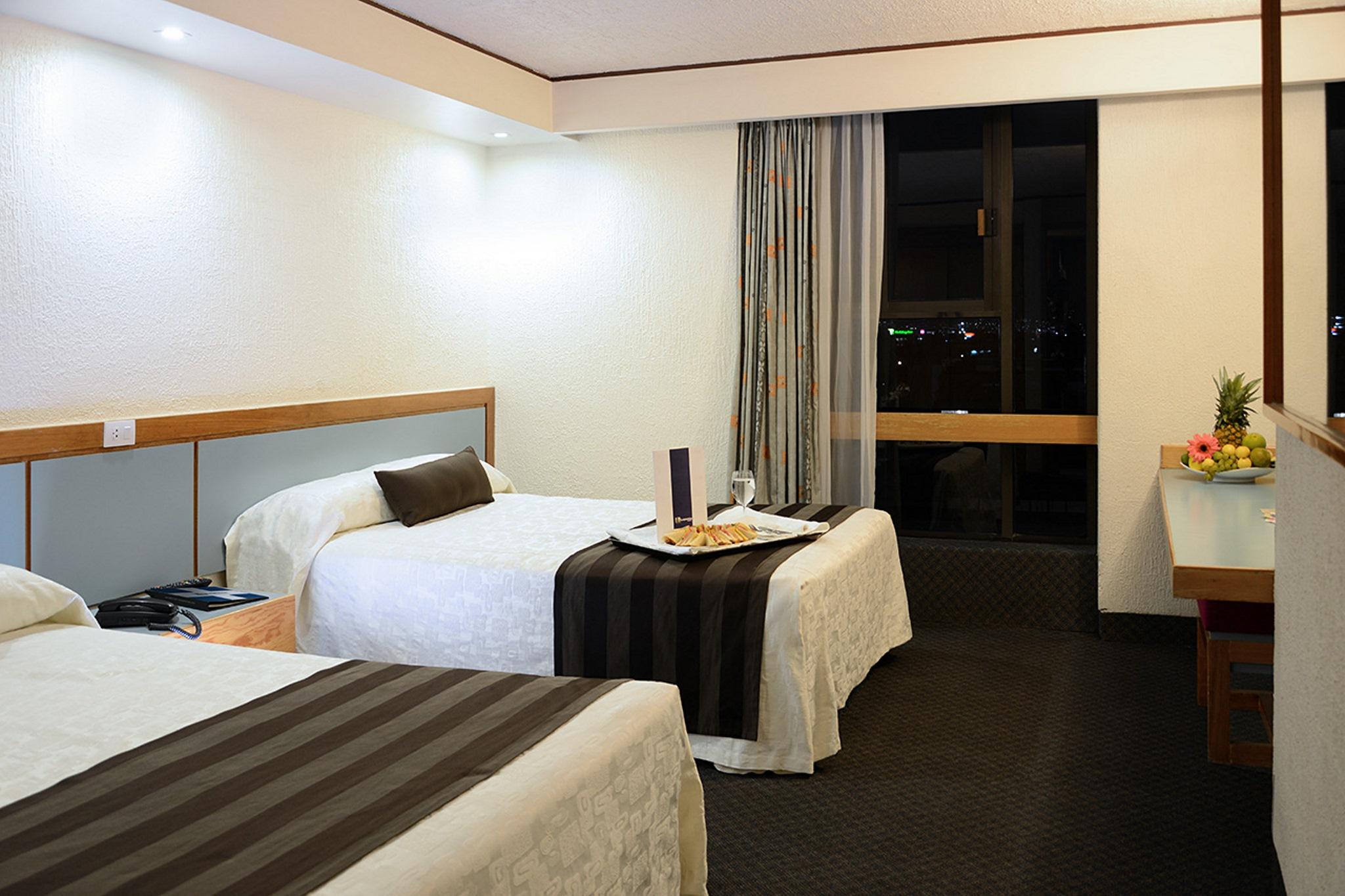 Lepanto Reforma 4*