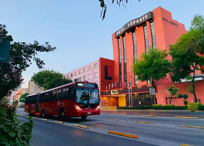 Hotel Lepanto